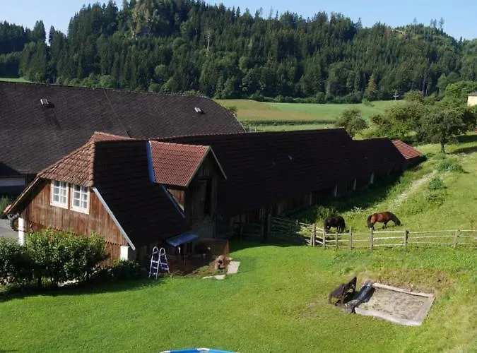 Neubauerhof Apartament Liebenfels